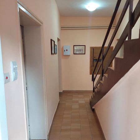 Hills Apartment Nisz Pokój zdjęcie