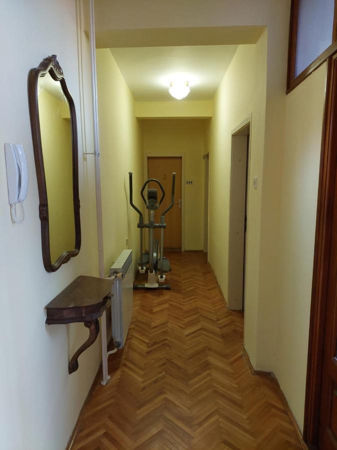 Hills Apartment Nisz Zewnętrze zdjęcie